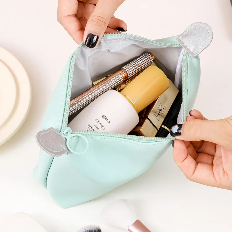 جديد زلابية حقيبة مستحضرات التجميل بسيطة موضة السفر حقيبة التخزين الصلبة سعة كبيرة المحمولة حقيبة المرحاض مقاوم للماء حقيبة مستحضرات التجميل بولي PU