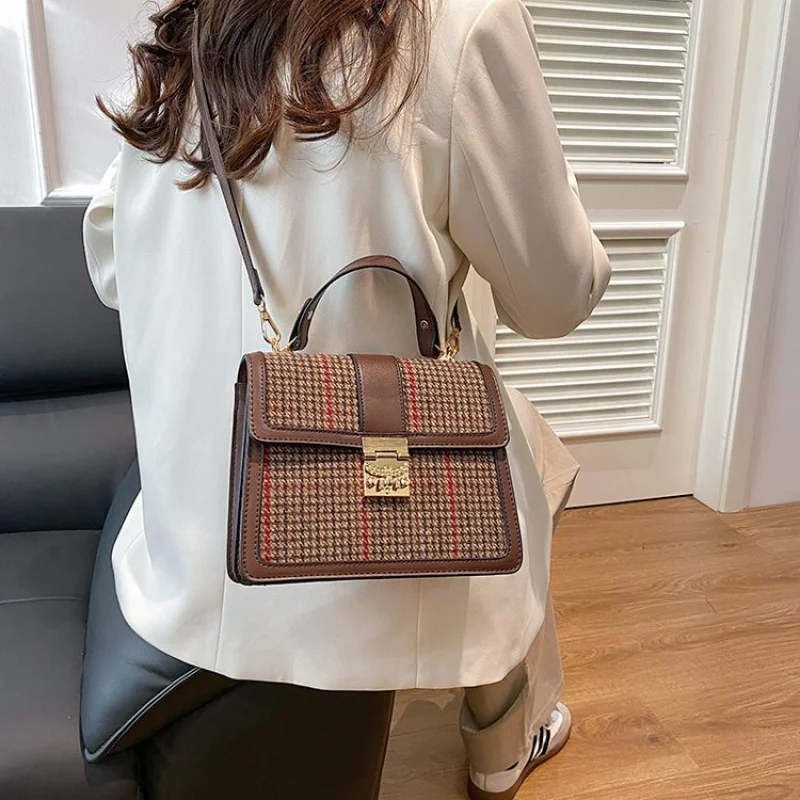 

ladies vintage crossbody bag pu leather retro design magnetic closure one size 2025 spring everyday shopping bag