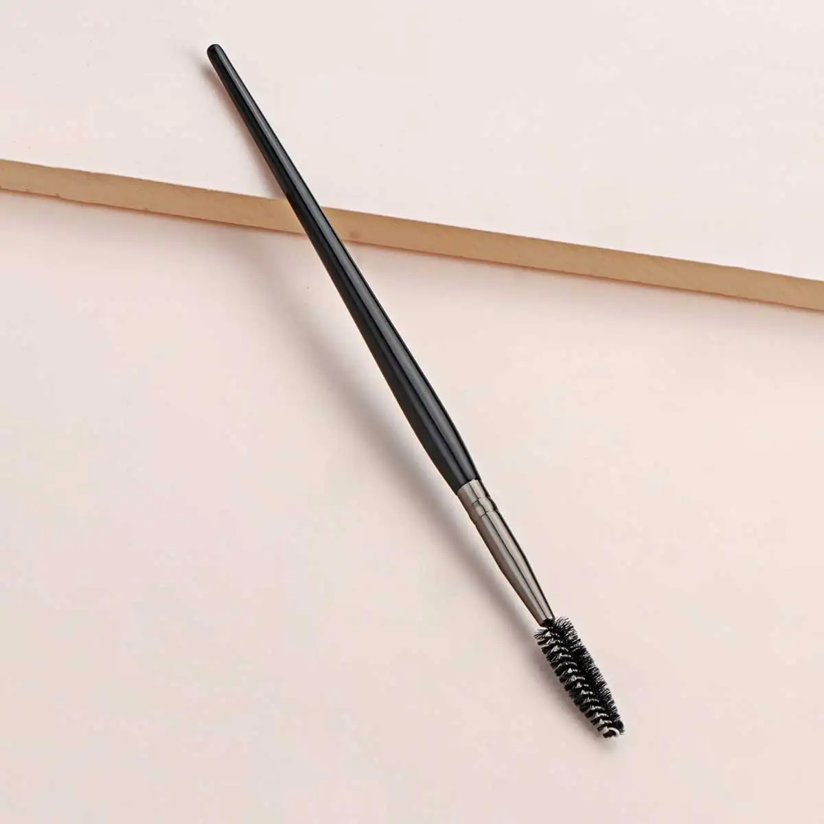 فرشاة رموش، قطعة واحدة من فرشاة مكياج خشبية كلاسيكية محمولة ومجعد طبيعي لماسكارا لتعويض العرض #2