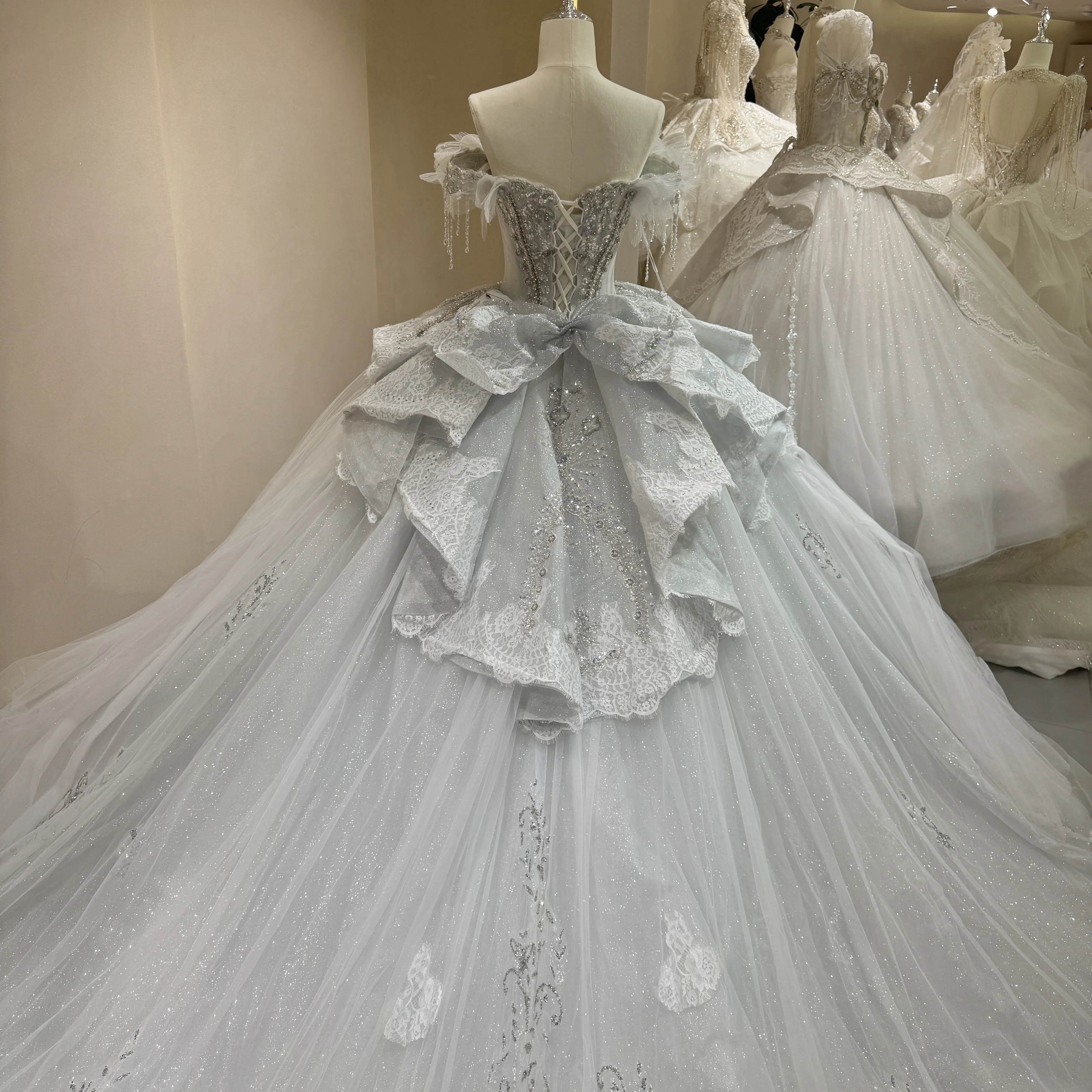 Luxurious Wedding Dress Off Shoulder Wedding Gown Dress with Beading Lace Embellishments Bridal Dress Nigeria Wedding Dress image 6