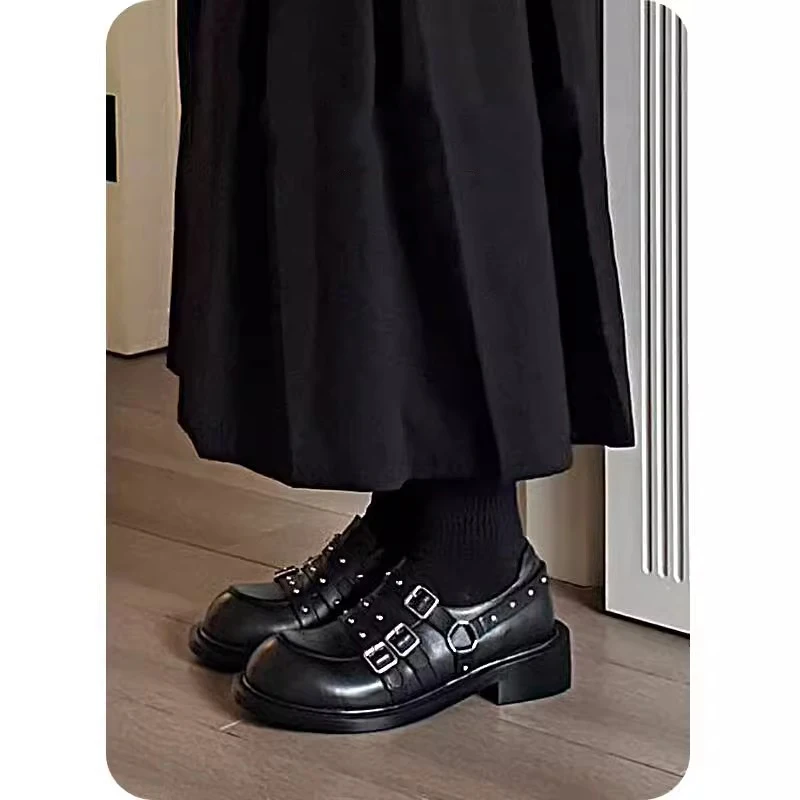 

British Style Black Retro Loafers Thick Heel Slip-On Shallow Toe Shoes Soft Leather Comfortable Women Shoes Chaussure Femme