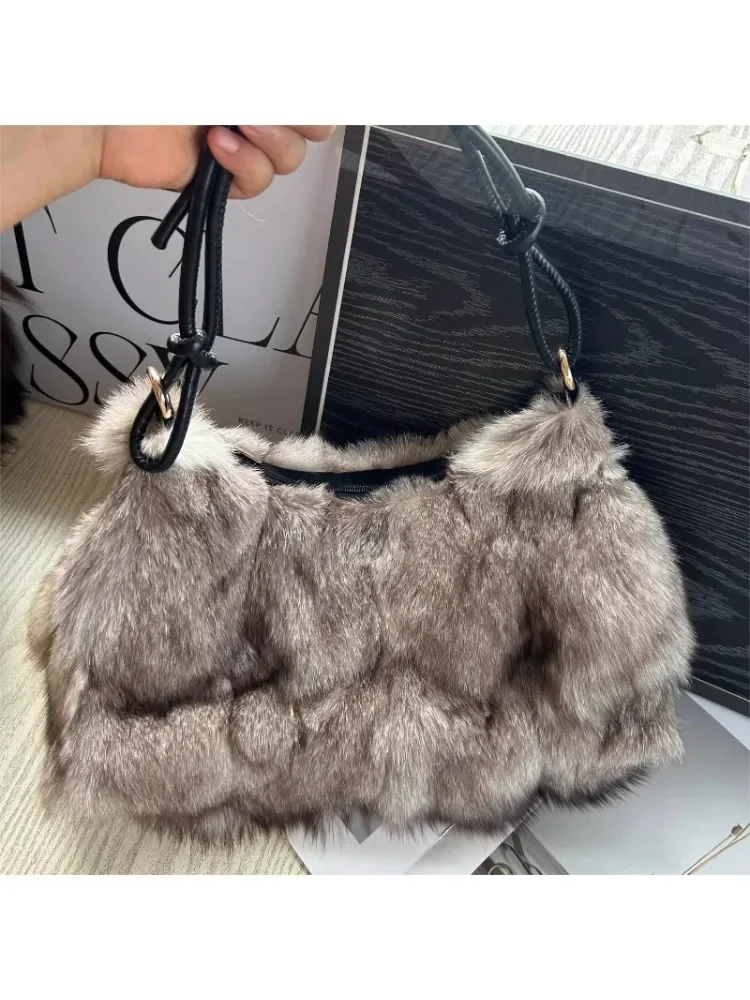 NOWE prawdziwe futro z lisa kobieta damskie torby typu Crossbody projektant luksusowe torebki damskie torebka torba na ramię rozmyta puszysta torba z grubej bawełny — zdjęcie 2
