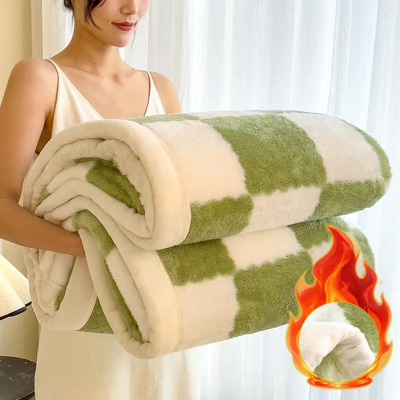 Winter Warm Flannel Throw Blanket Cozy Machine Washable Nap Blanket For Couch Bedroom Decor Christmas Checkerboard Style Gift