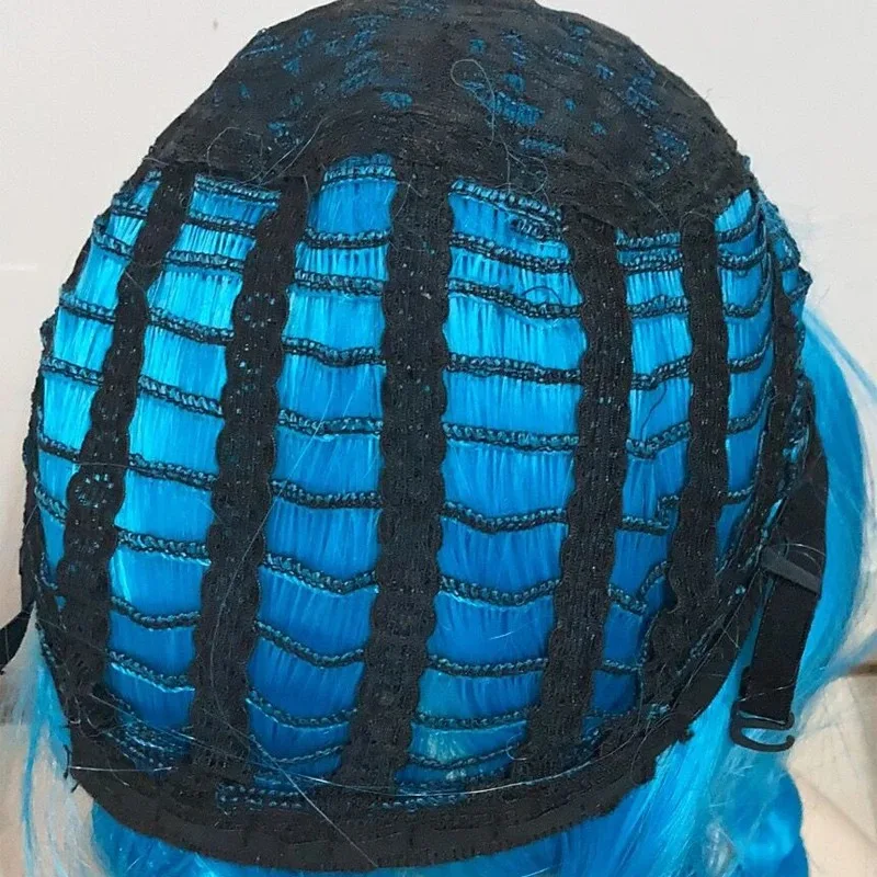 Blaue Ombre-Cos-Perücke, kurzes, hitzebeständiges Kunsthaar mit Flip-Twists für Anime-Halloween-Party
