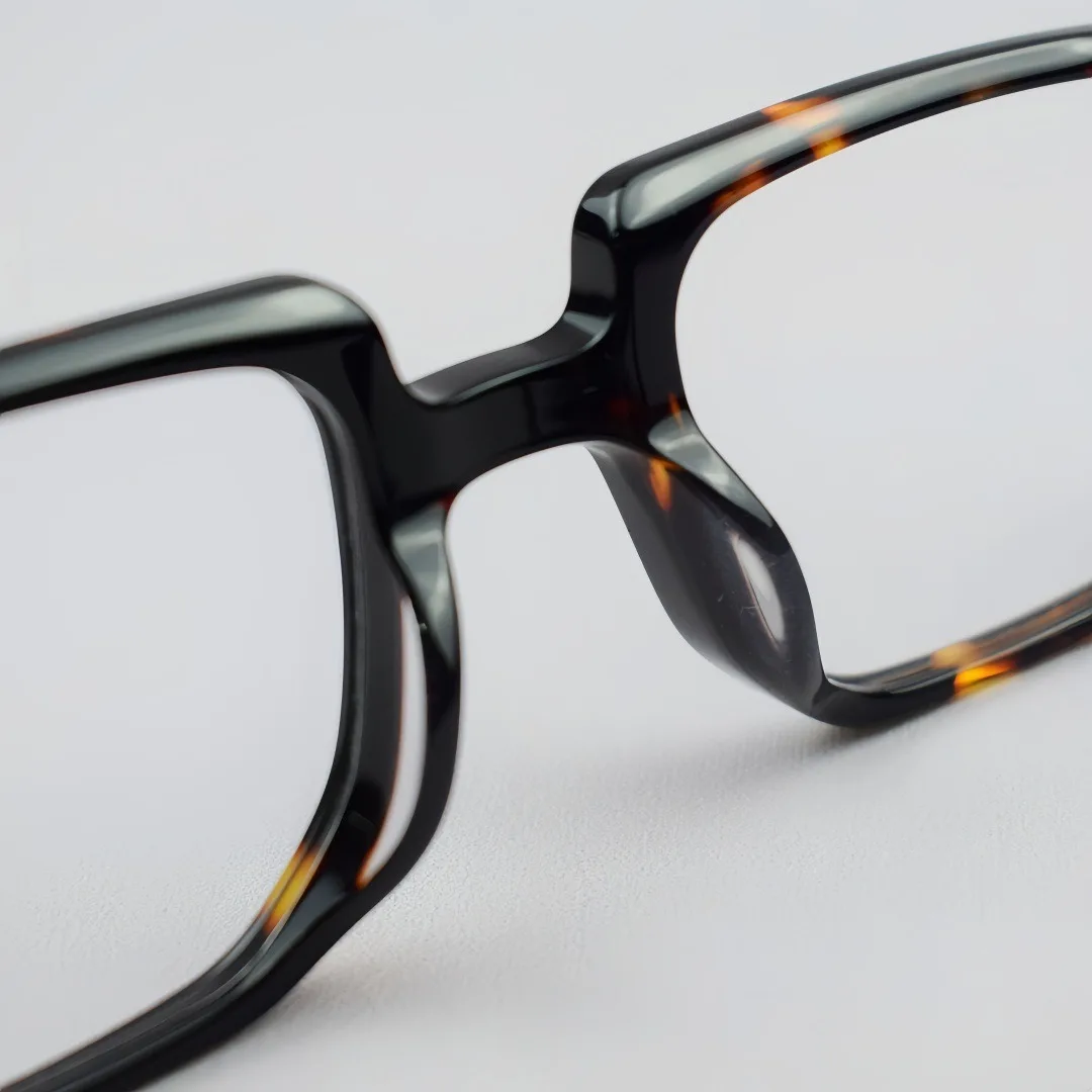 แว่นตาแฟชั่นทรงสี่เหลี่ยมผืนผ้าสำหรับผู้ชายสายตาสั้น กรอบอะซิเตท