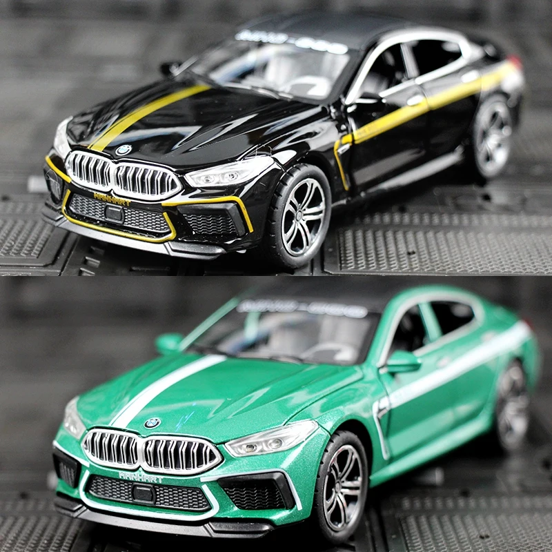 Colección de adornos de modelo de coche de aleación BMW M8 1:32, puertas y capó de motor, el maletero se puede abrir para niños
