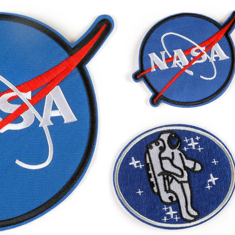 Space Flight Patches Iron On For Clothes Embroidered Jacket Mochila Parches Thermocollant Boys Sewing Fabric Kids Coser Naszywki