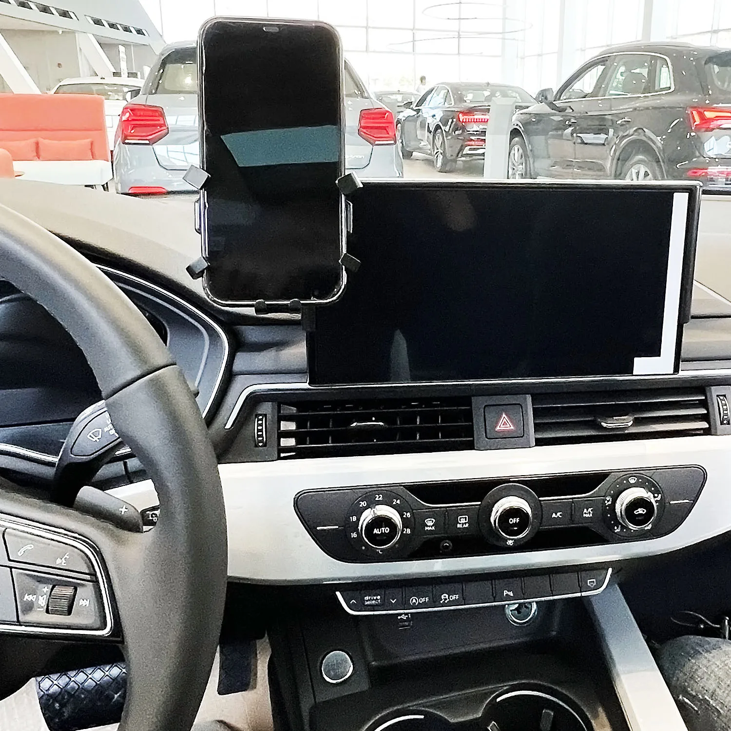 For Audi Q5 SQ5 80A 2021 2022 2023 2024 Phone Holder Car Magnetic MagSafe Wireless Charging Car Mobile Phone Mount Screen Base - Image 2