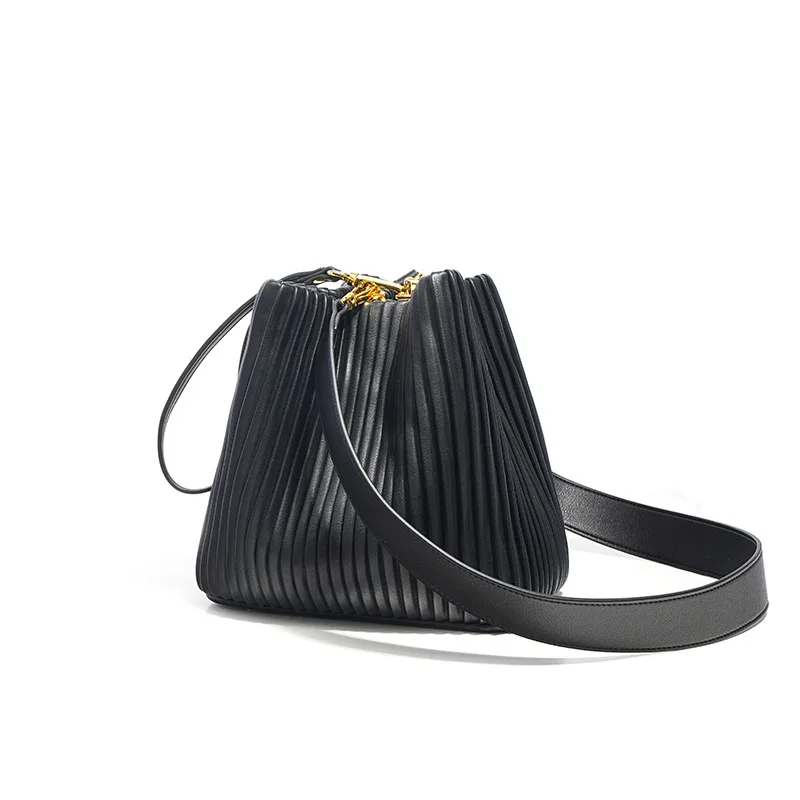 Bolso de cubo de cuero de vaca de alta calidad para mujer, bolso de hombro plisado de tendencia elegante y exquisita, diseño Original, nuevo en bolso cruzado