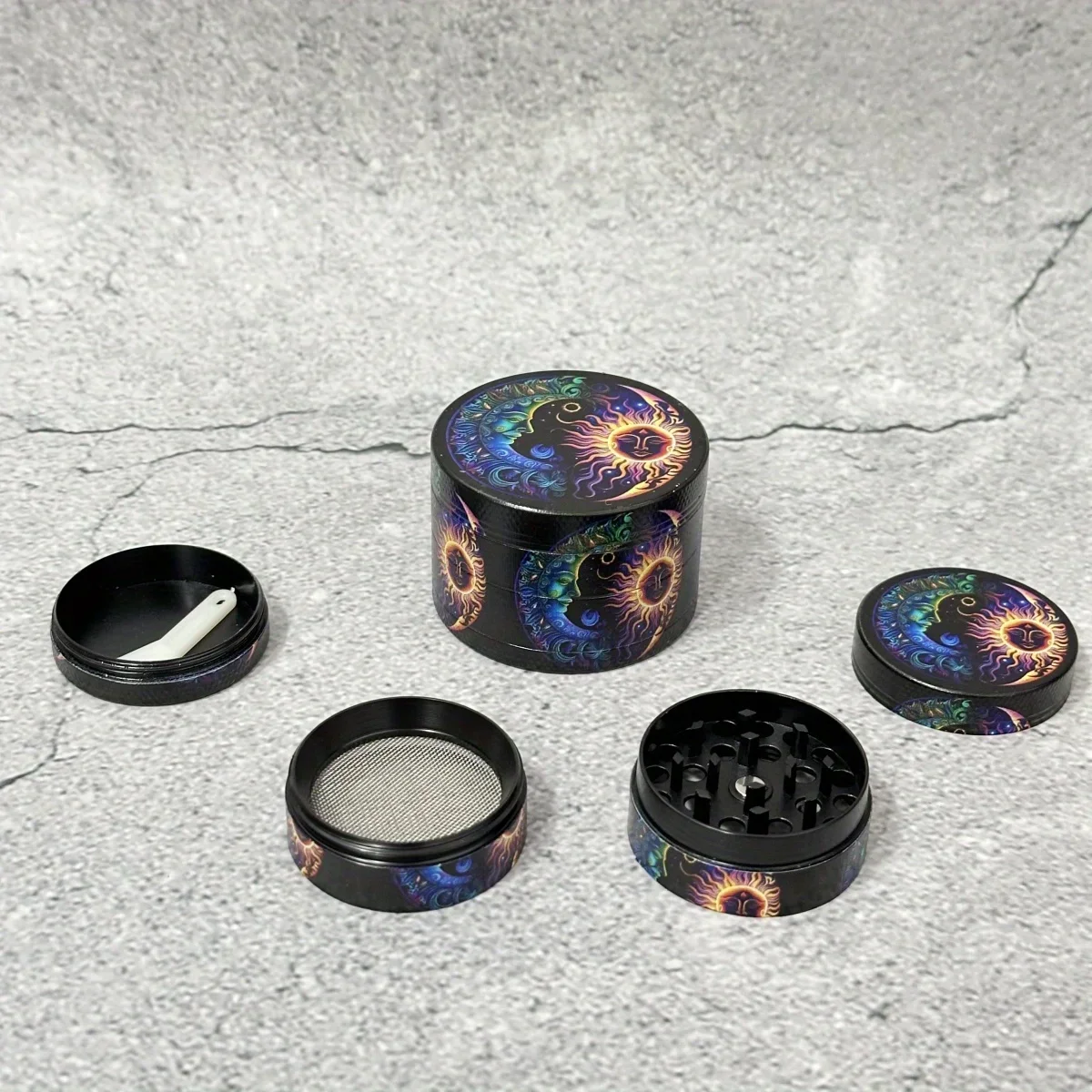 1.6/2inch Sun And Moon Metal Herb Grinder 4-Layers Tobacco Vanilla Bud Grinder Mill Mortar Grass Cigar Smoking Cigarette Tool