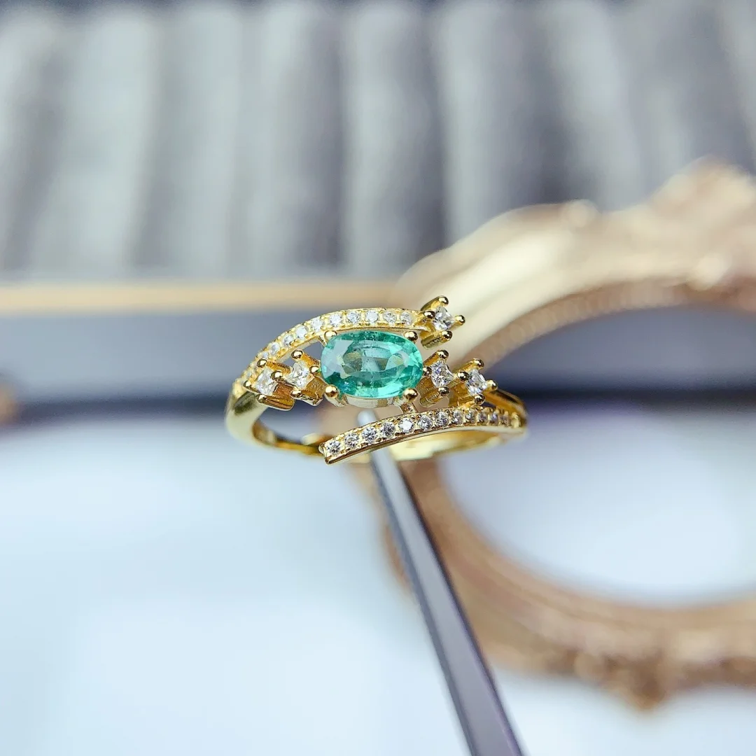

Exquisite Natural Emerald Ring S925 Pure Silver Fashion Jewelry Glossy Precious Stone Daily Wear Jewellery