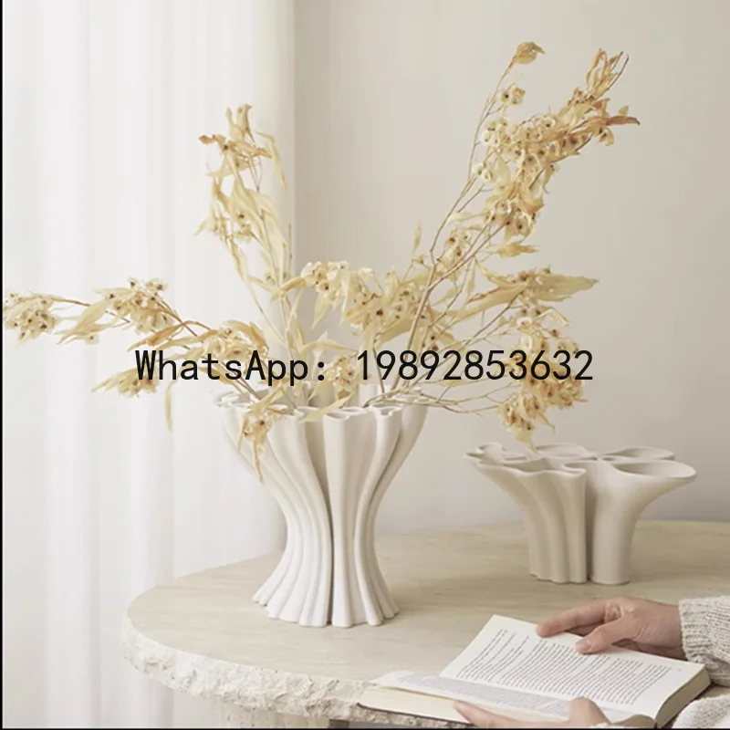 Ceramic Ornaments Abstract Geometry White Ceramic Vase Flower Arrangement Accessories Irregular Petals Coral Shapes Ornaments
