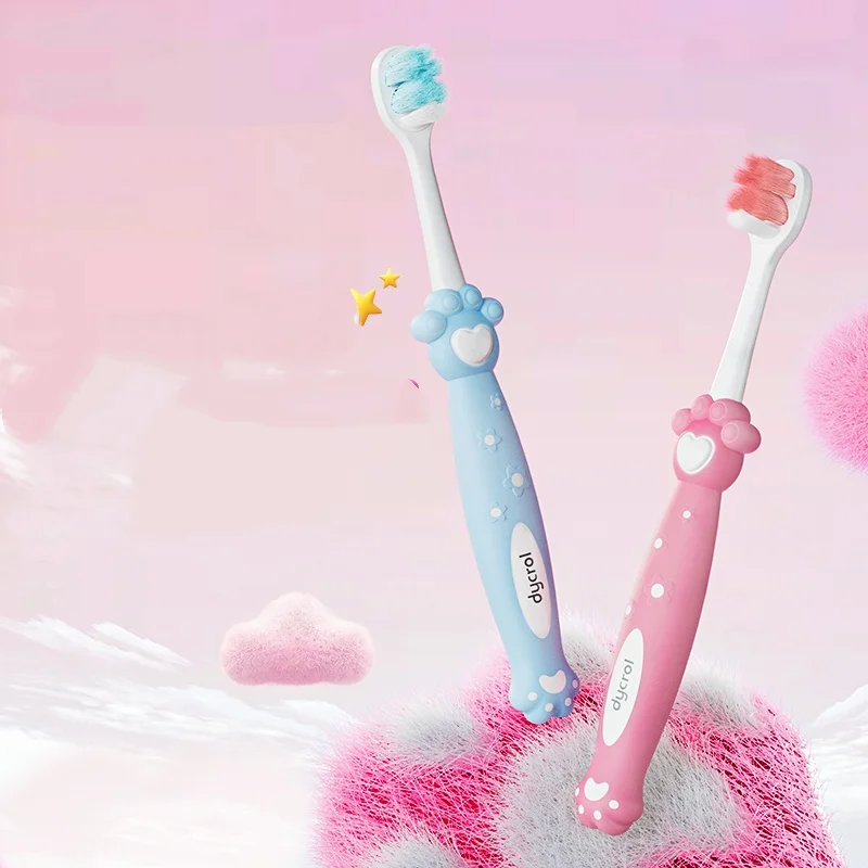 

4Pcs Random Color Cartoon Cat Paw Children's Soft Bristle Toothbrush Family Essential Kids Toothbrush Protects Children's Dental Health Suitable for Kids Best Gift for Children Christmas Halloween Gift