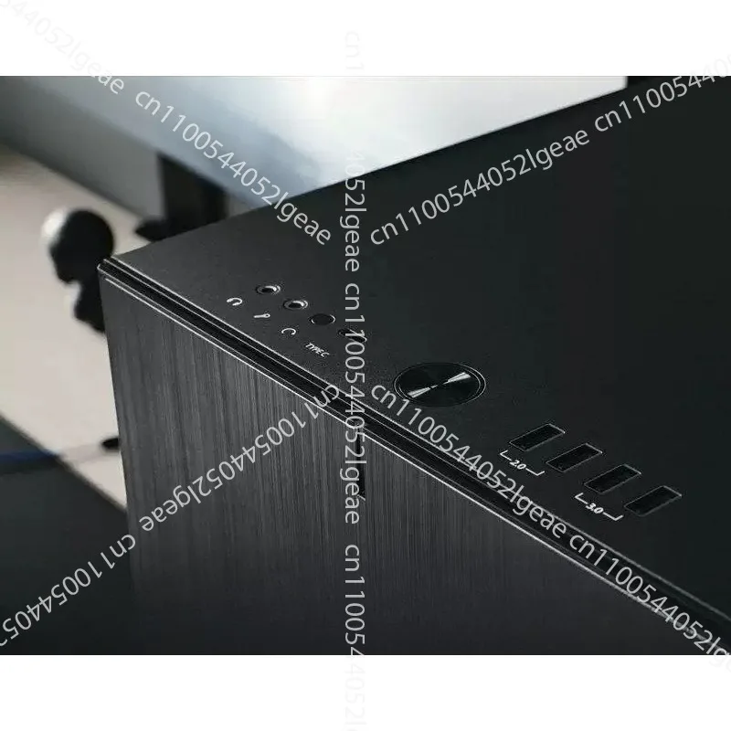 Caja Silenciosa Fractal Design Serie FD con Ventana Lateral, Refrigeración Líquida de Montaje Inferior, para PC de Escritorio