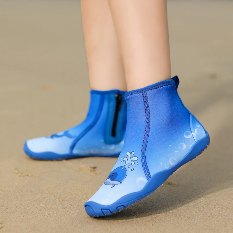 Ragazzi e ragazze bambini caviglia alta spiaggia scarpe da immersione rapide Qianjiang scarpe da nuoto scarpe da pavimento Fitness Indoor scarpe da bagno