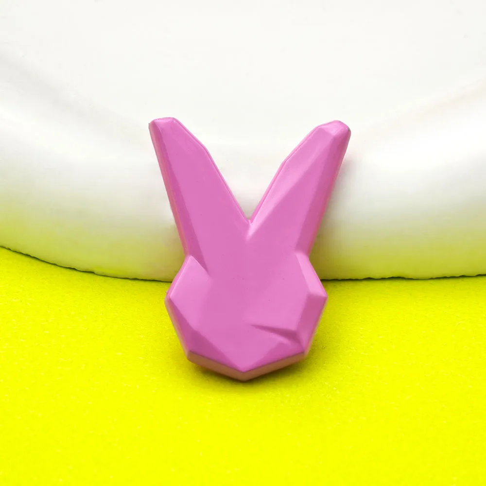 Folding Style Pink Rabbit Head Enamel Pin Geometric Polygon Rabbit Metal Badge Creative Animal Cartoon Brooch Accessories Gifts