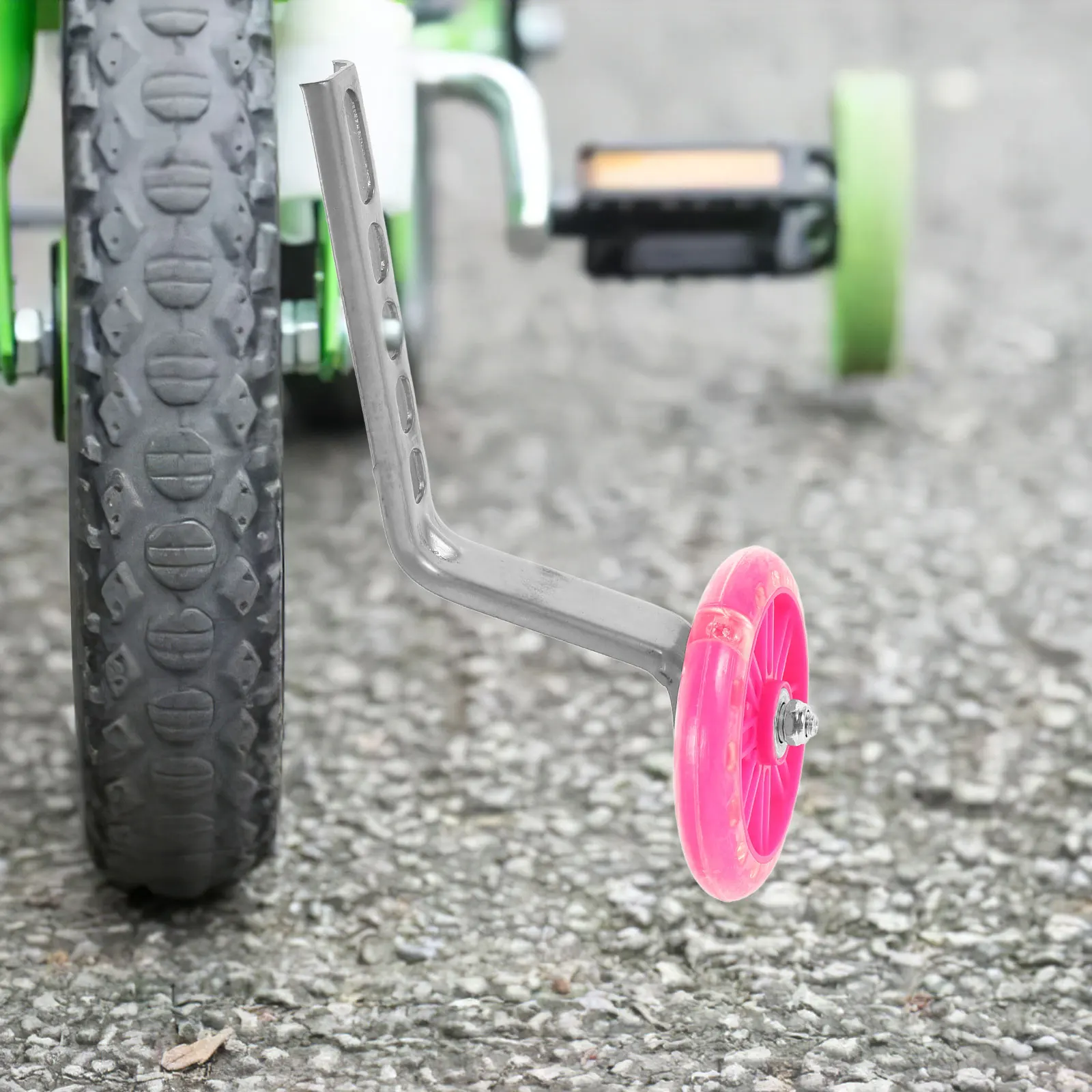 

Flash Training Wheels LED Light Pink Auxiliary Balance Thick Anti Slip Wear Resistant Children Bike Stabilizers Safe