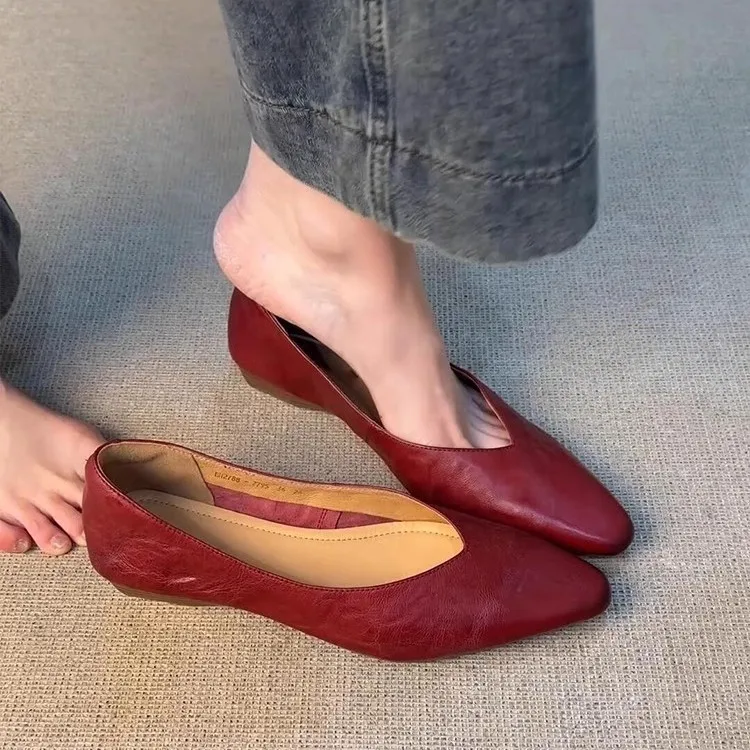 

Женские туфли-балетки из овчины в стиле ретро, на плоской подошве, с острым носком, на шнуровке, с неглубоким вырезом, для офиса и повседневной носки, из мягкой кожи