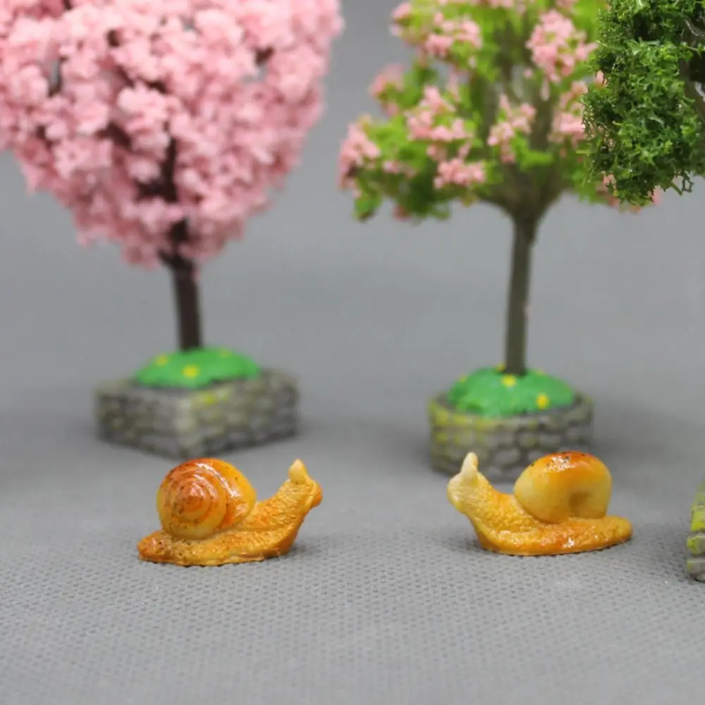 Simulation Small Animal  Easy Use Handicraft Garden Decoration Snail Model Miniature Figurine Snail Ornament Resin Craft
