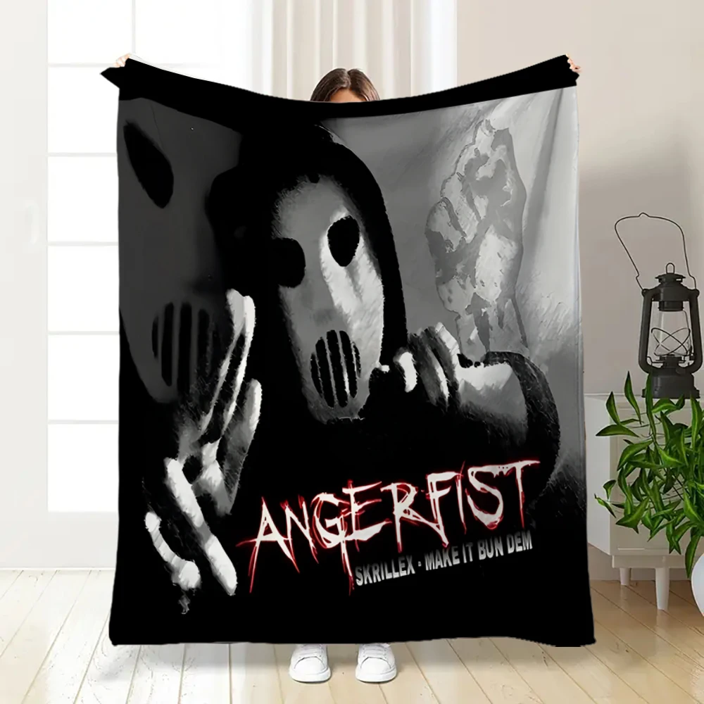 1 Piece of Hard-Core Electronic Music Dark Mask Print Blanket, Trendy Brand Personalized Flannel Decorative Blanket for All Seasons