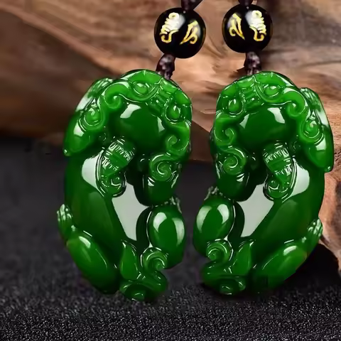 Hetian Biyu Pixiu Pendant for Men and Women Couple Jade Necklace Fashion Feng Shui Wealth Attraction Fashion Jewelry Gift