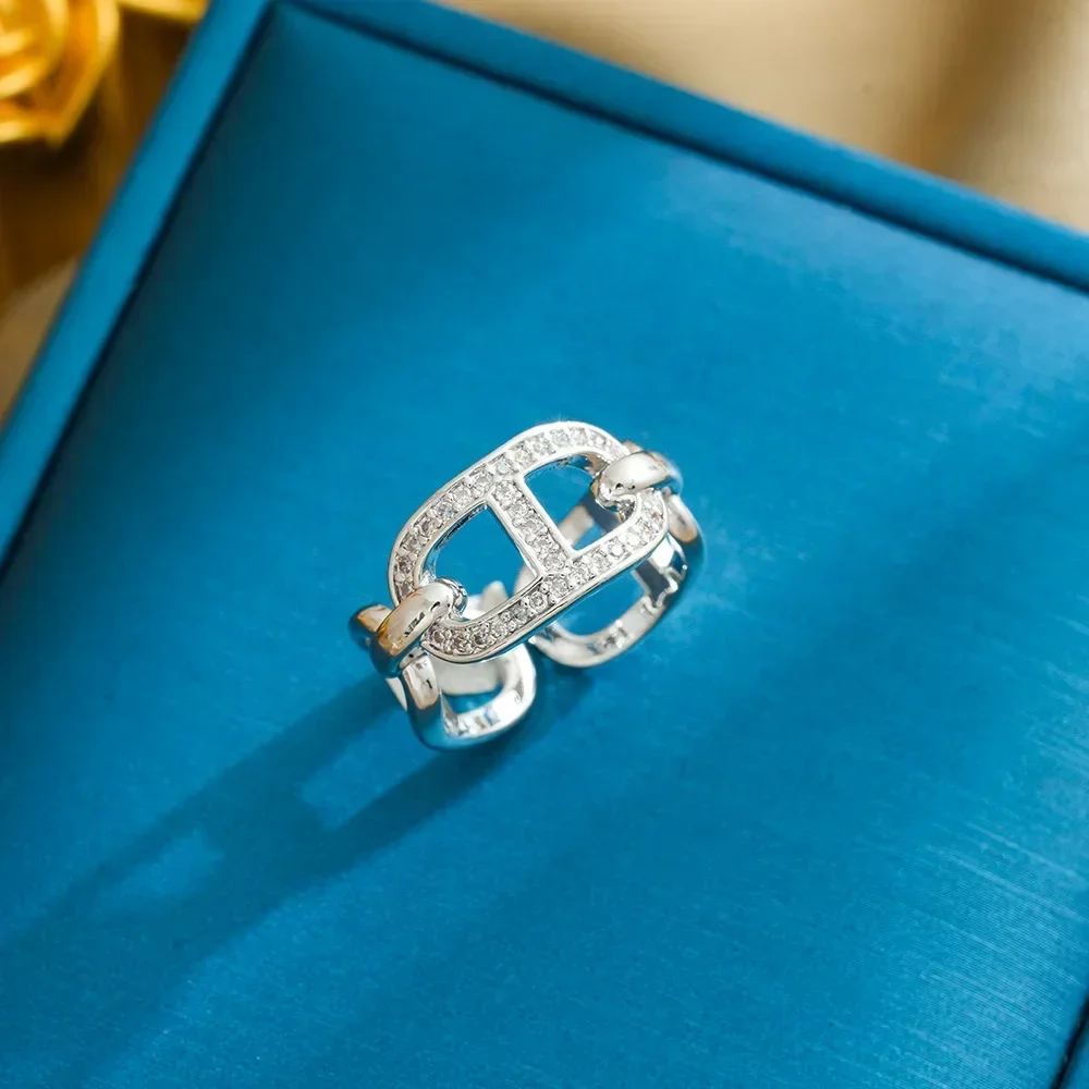 Дизайнерский стиль выдолбленных свиных нос, созданных для женщин, с бриллиантовыми кольцами, инкрустированными самостоятельно.