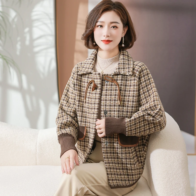 

High quality Casual Plaid Clothes for Middle-aged Women Short Jacket for Mother Western Style Spring and Autumn Dress Fashion