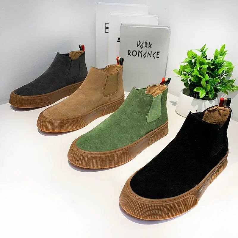 Zapatillas altas para hombre, botas de felpa de invierno, moda informal, cuero nobuk, transpirable, altura aumentada, zapatos de plataforma plana