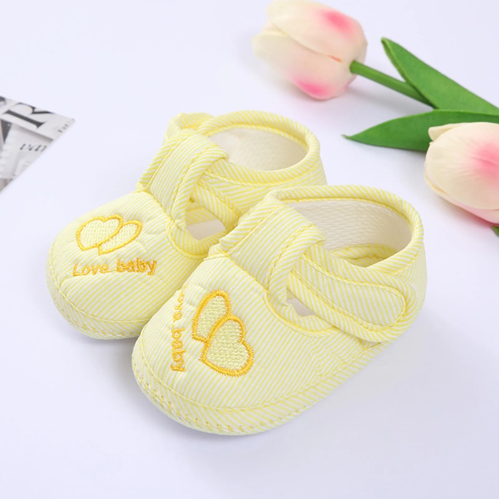 Pantofola in memory foam Scarpe da bambino per bambini Scarpe da bambino alla moda Piedi per bambini Scarpe da bambino carine per amore Pantofola per ragazze Taglia 4 Bambini