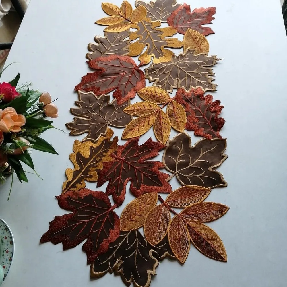 Rustic Maple Leaf Embroidered Table Runner Multicolor Leaf Pattern Tabletop Placemat Hollow Table Mat Farmhouse Dining