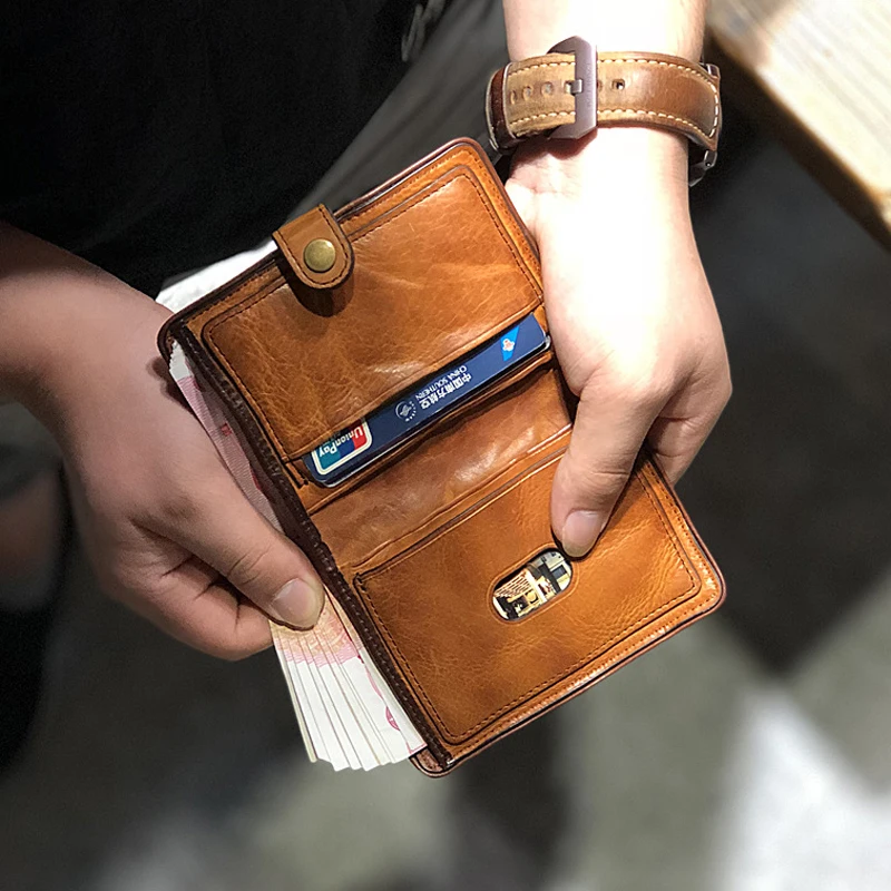 AETOO  Original handmade vegetable tanned first layer cowhide men's short wallet retro leather small wallet with driver's licens