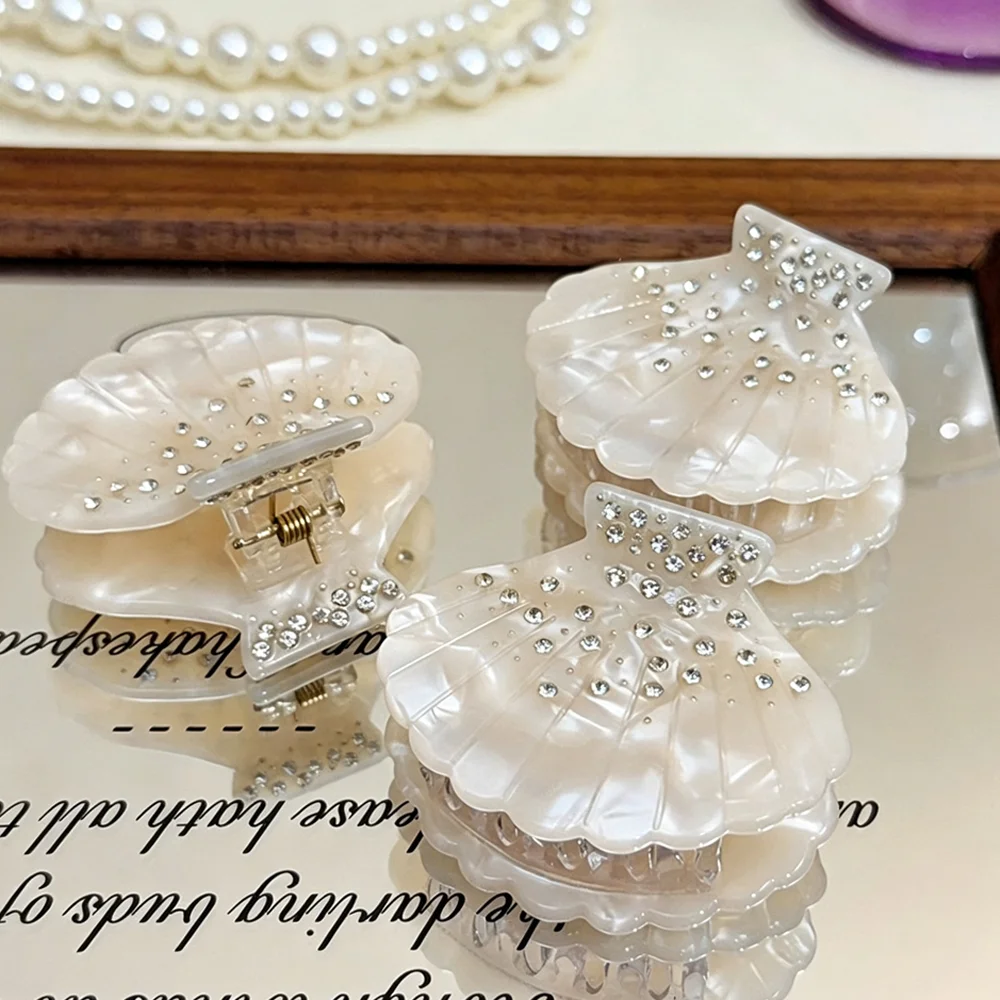 Shell with diamonds diamond-clad shark clip high-end hairpin versatile for daily wear elegant and gentle style hair claws 4pcs