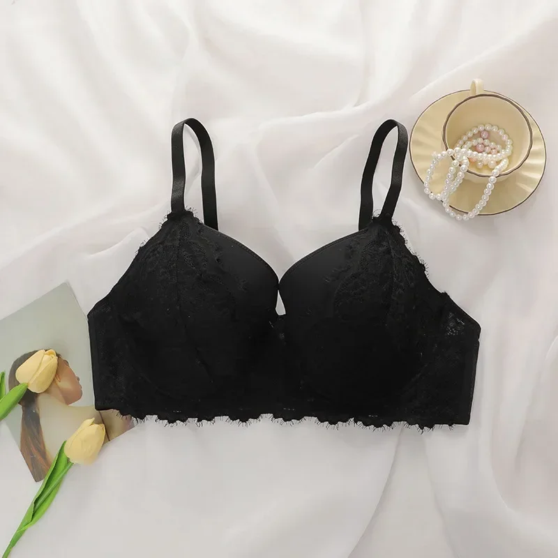 High quality Plus-size Bras Are Thin Have A Beautiful Back and Are Sexy Plus-size Underwear with Steel Rims Gathers Bra Sexy