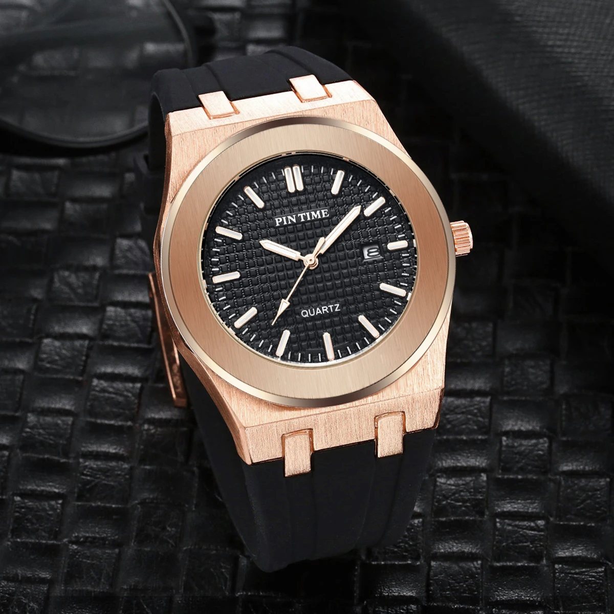 PINTIME Top Brand Sport Watches Silicone Chronograph Fashion Luxury Quartz Military Gold Wrist Watch for Men Relogio Masculino