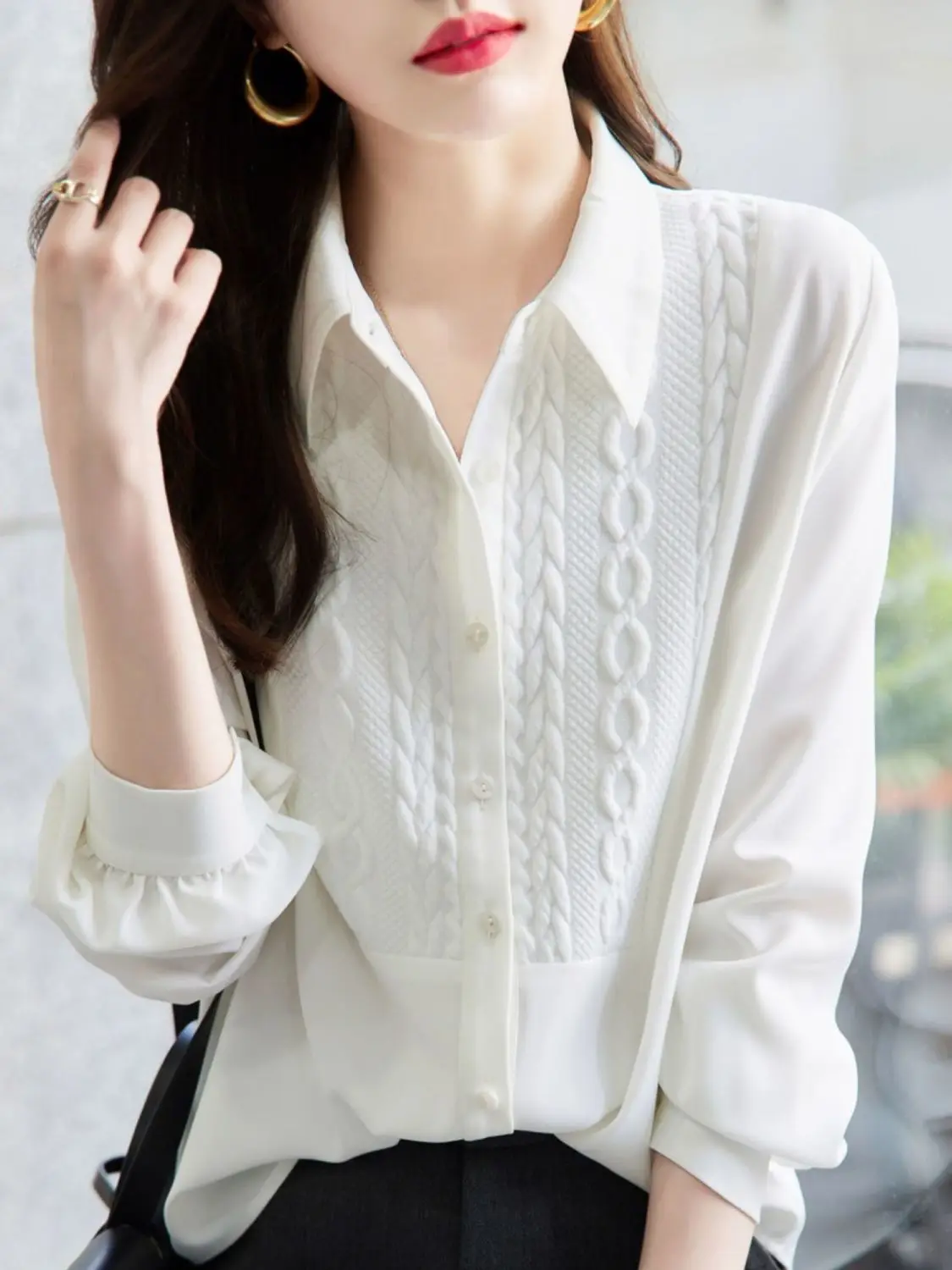 2024 New White Long Sleeved Patchwork Design High-end Niche Temperament Shirt for Women Early Autumn New White Shirt for Women