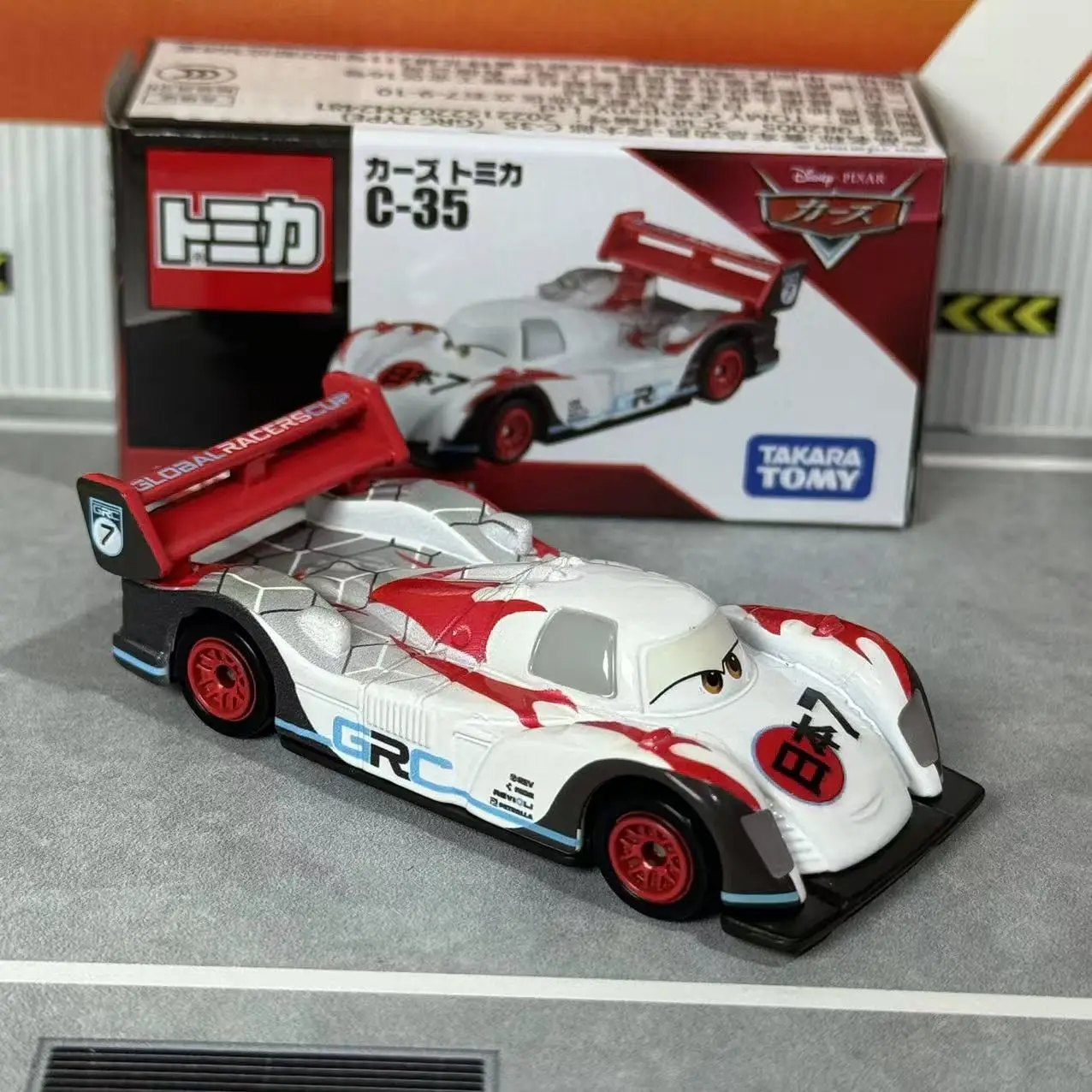 タカラトミー ディズニー カーズ トミカ C-38 メーター (消防車タイプ