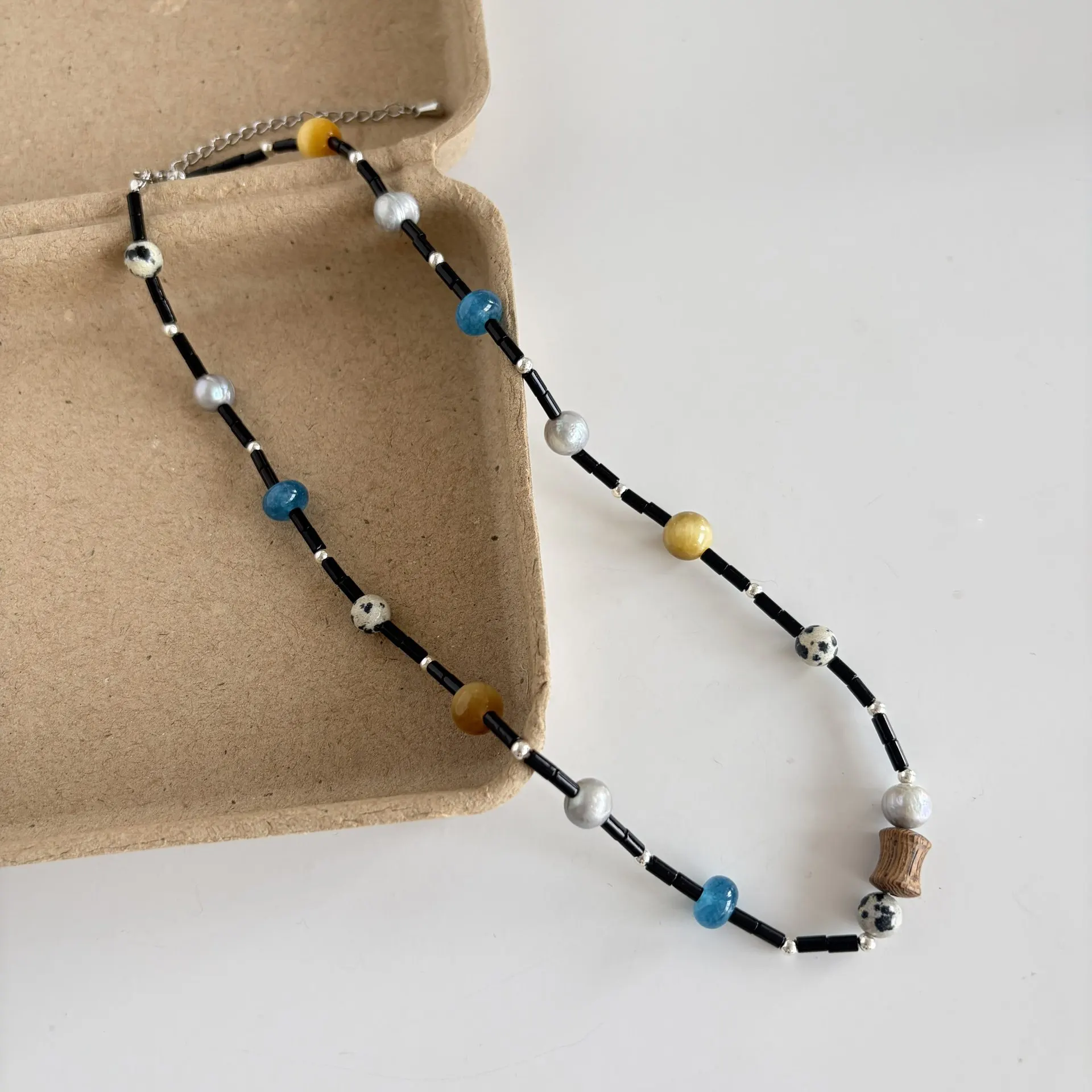 Niche Design Natural Agate Pearl Spotted Stone Splicing Chain Blue Gray Asteroid Shape Beads Simple Fashion Beaded Necklace