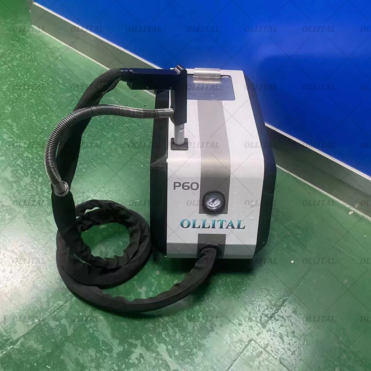Portable Small Dry Ice Blasting Machine With Airbrush For Carbon Deposit Removal