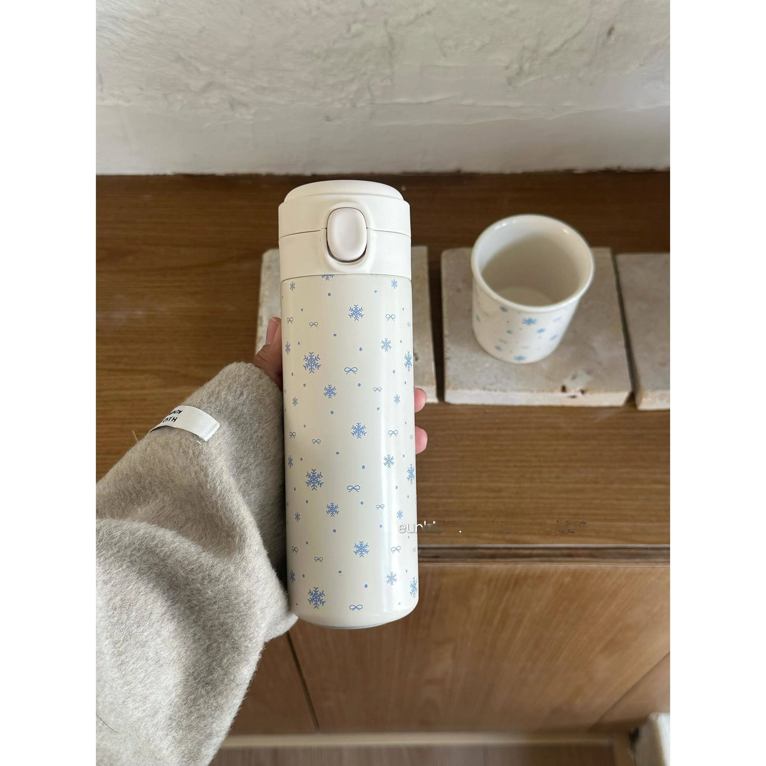 tazza-termica-portatile-sigillata-in-acciaio-inossidabile-304-con-tre-coperchi-tazza-per-bere-direttamente-senza-display-della-temperatura-personalizzabile