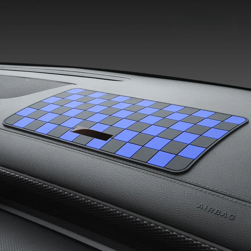 Tappetino antiscivolo per auto scozzese Ornamento per cruscotto per auto Tappetino in gel di silice Decorazione antiscivolo per auto Supporto per occhiali da sole per telefono Tappetino quadrato in PVC