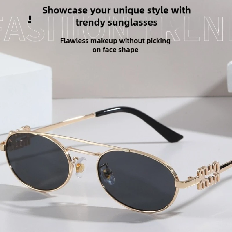 

​​Women's Small Frame Oval Sunglasses Fashion Trendy Retro Street Photography UV Protection​​