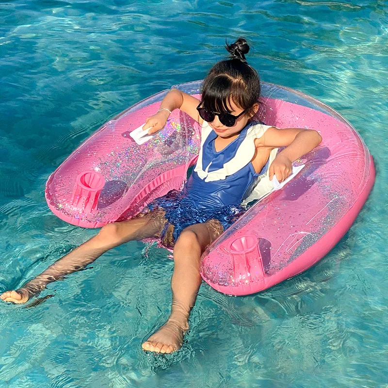 Transparante glitter U-vorm opblaasbare zwembadvlotter - sprankelend waterligstoel met rugleuning voor zwevende zitting op het zomerstrand