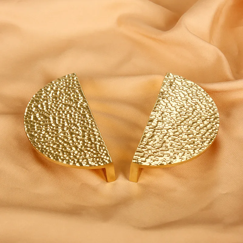Brass Half Moon Cabinet Pulls Vintage Gold Drawer Handles for Wardrobe Cupboard Accessories Decorative Furniture Hardware