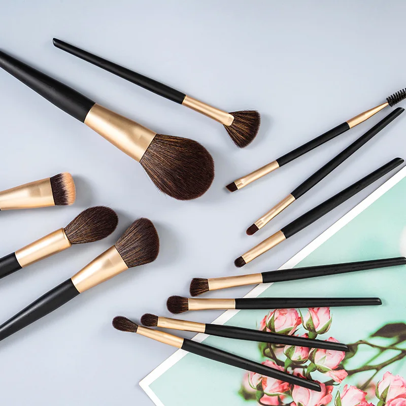 ชุดแปรงแต่งหน้า 12 ชิ้น: แปรงแต่งหน้า, แปรงปัดแป้ง, แปรงปัดแก้ม, แปรงอายแชโดว์, อุปกรณ์เสริมความงาม, แปรงแต่งหน้า