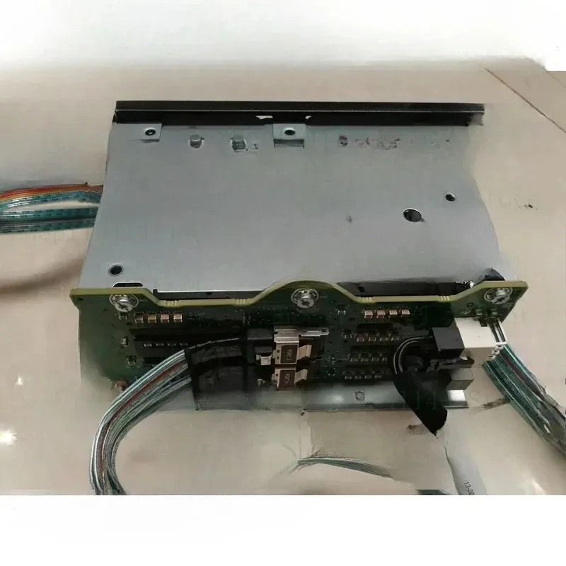 DL380P 388P 385P Gen8 hard drive cage 662883 -B2 670943 -001 with cable