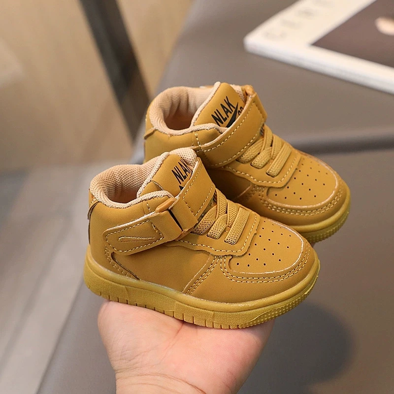 

All Season Children's Walking Casual Sports Kids Shoes, High-Top Outdoor Boots for Boys and Girls, Fashionable and Classic Soft
