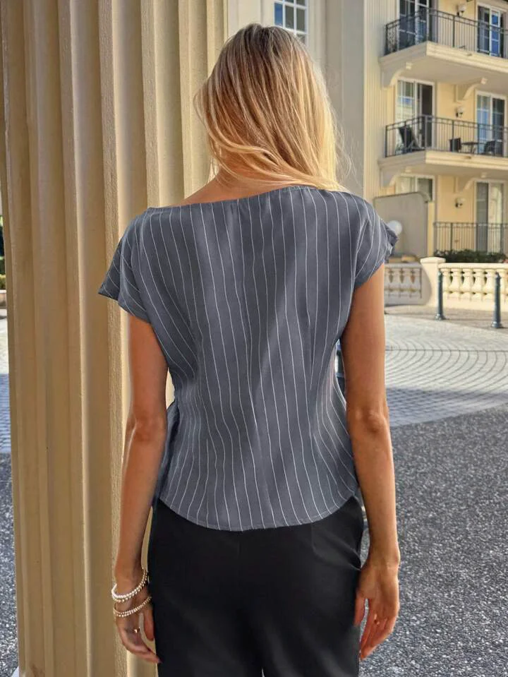 Camisa de Manga Curta com Design Listrado de Verão e Cinto Lateral para Afinar a Silhueta, Top Versátil de Moda Feminina