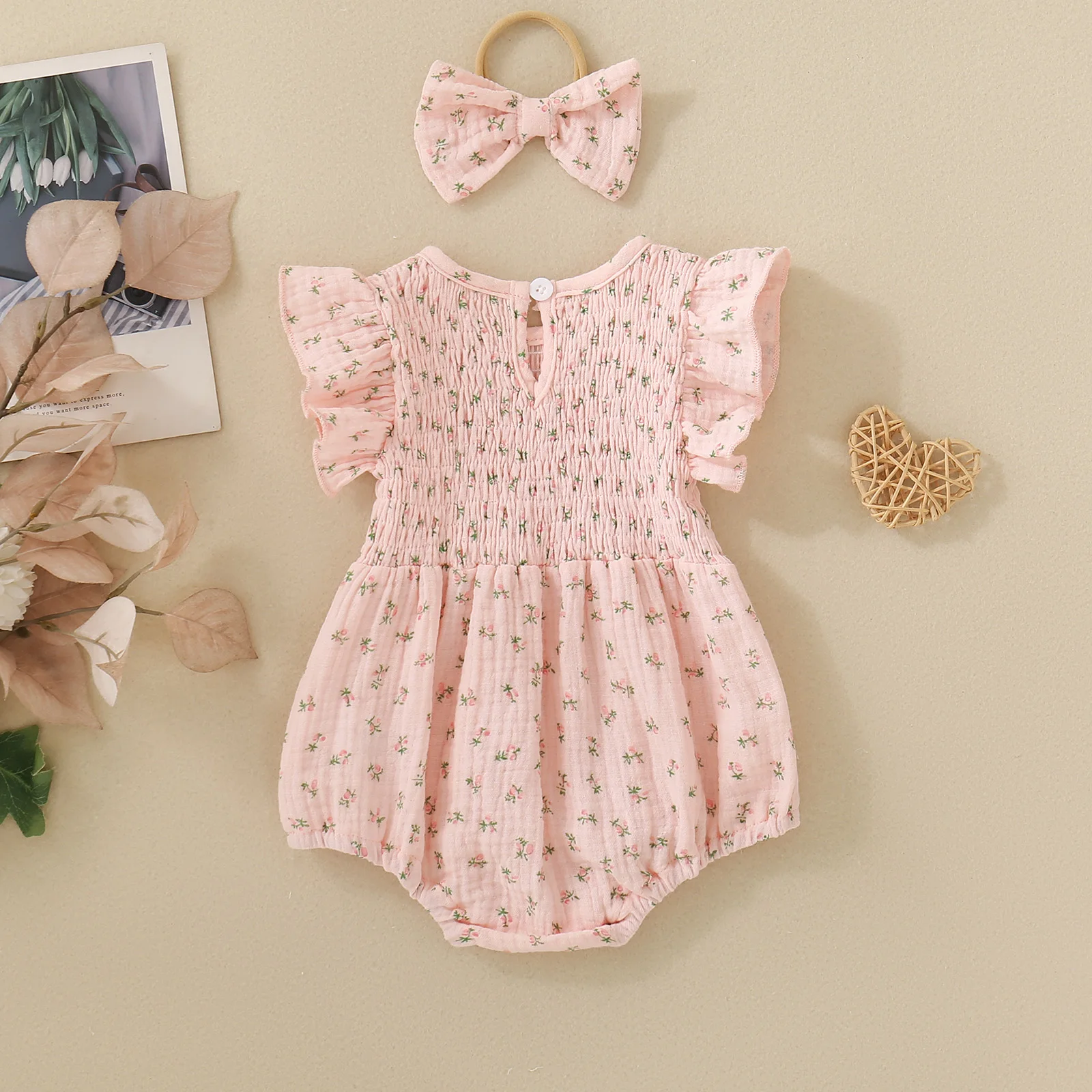 Summer female infant pink short-sleeved flower and plant print triangular Romper and bow headscarf two-piece set