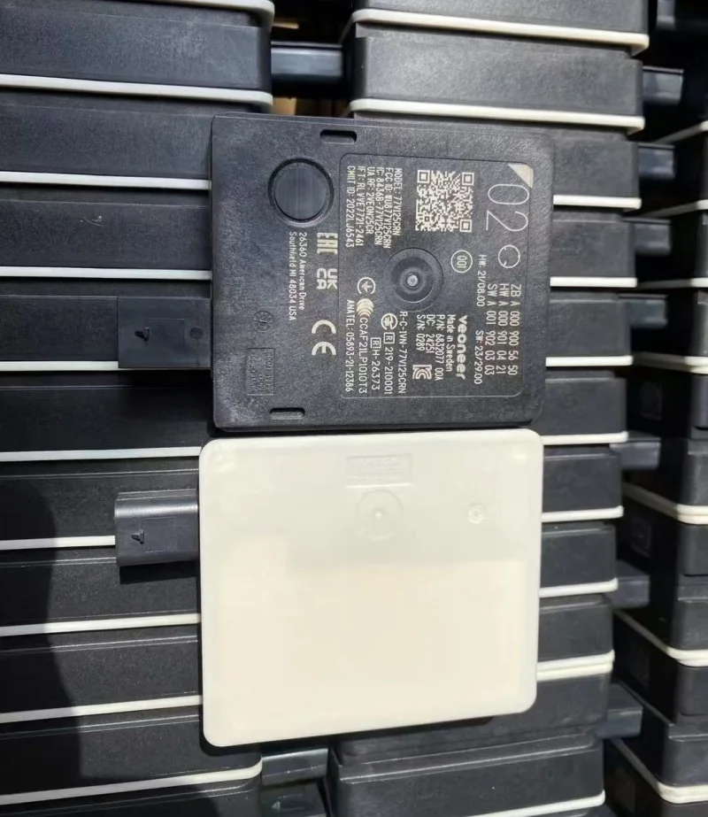 

Applicable to Mercede-Ben E-Class W214 radar Sensor radar Control ComputerA0009005650 A0009051520 A0009052120 A0009052720