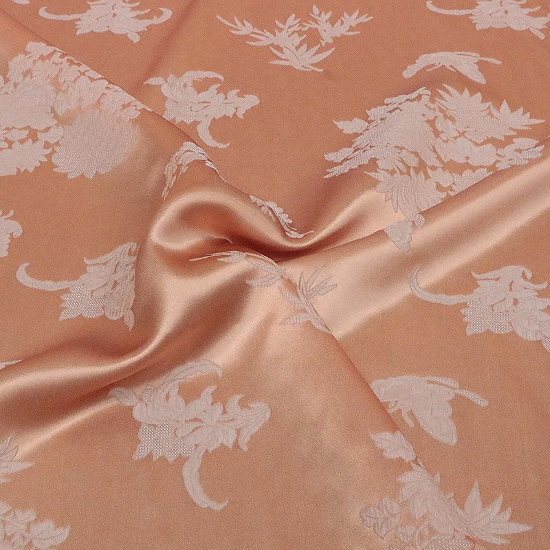 This is a new Chinese-style cheongsam skirt fabric made of elastic silk crepe with traditional Chinese style